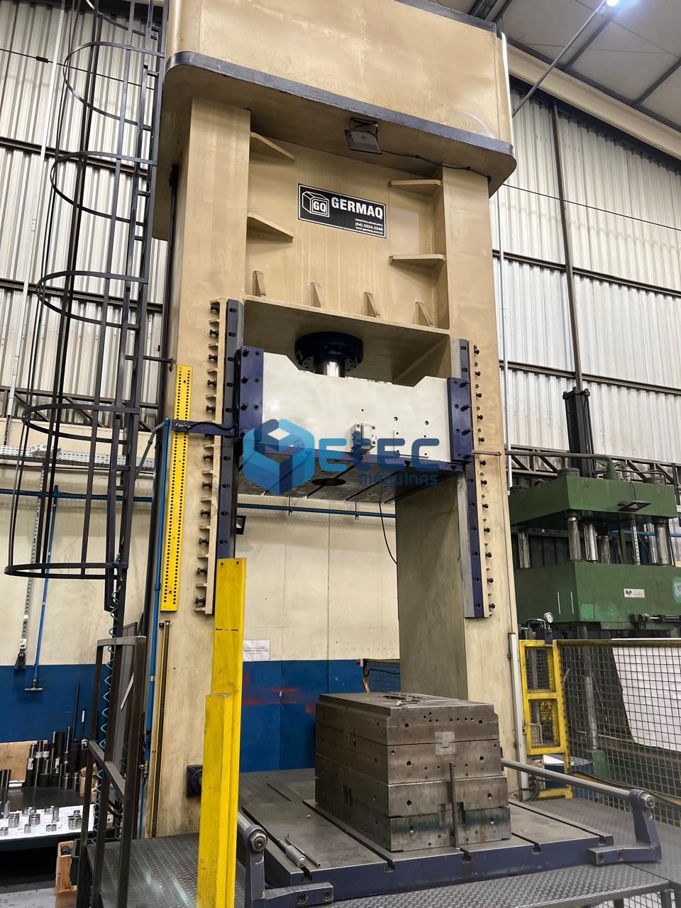 Prensa de Fechamento Germaq PHE125