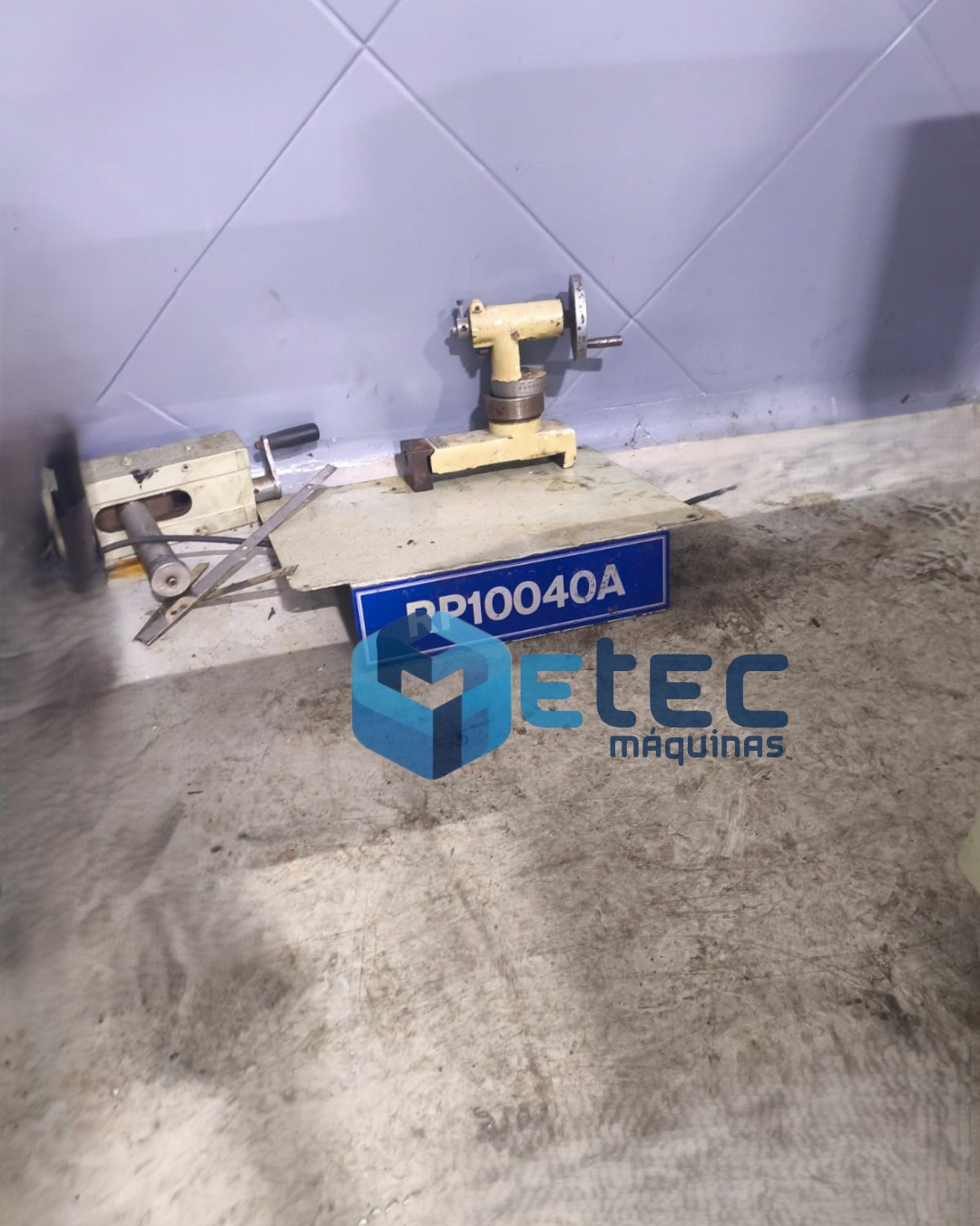 Retífica Cilíndrica Hidráulica Ribow – 1600 x 320 mm