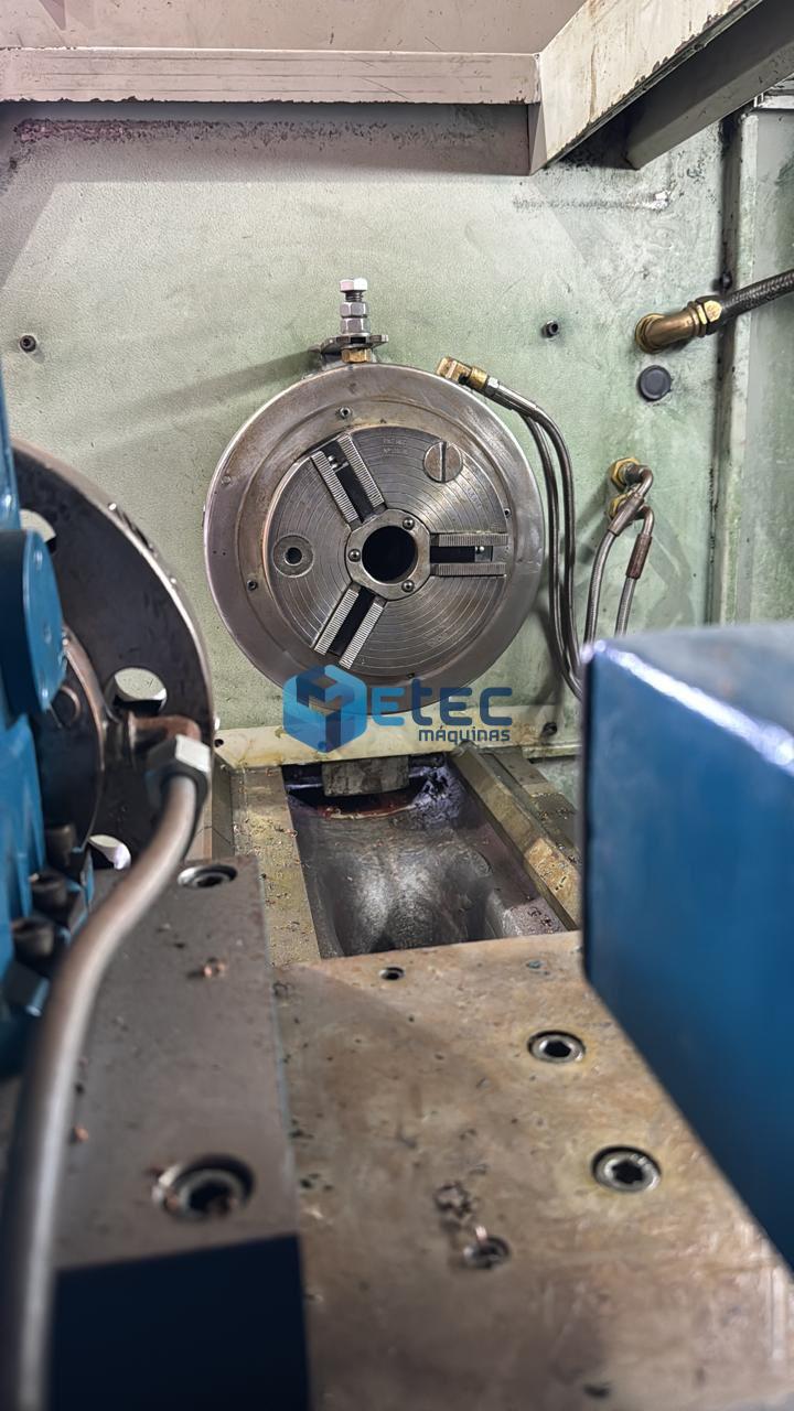 Torno CNC Romi Centur 30RV