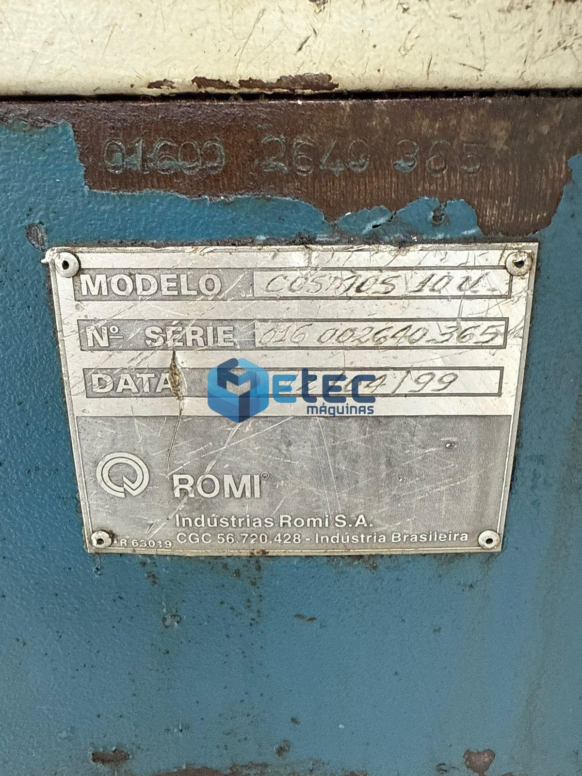 Torno CNC Romi Cosmos 10U