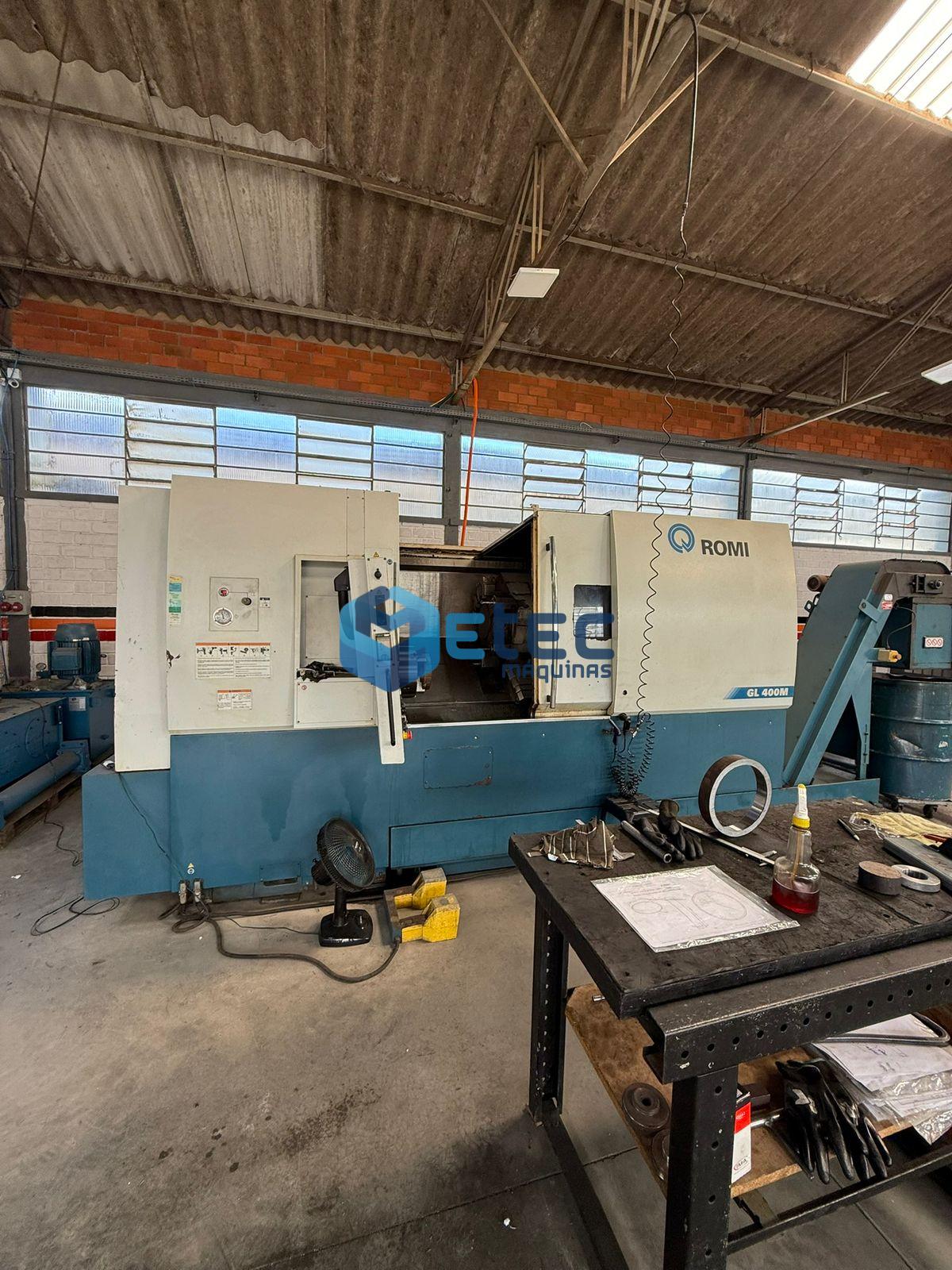 Torno CNC Romi GL400M - Ferramentas Acionadas