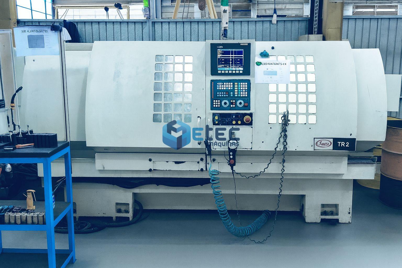 Torno CNC Travis TR-2