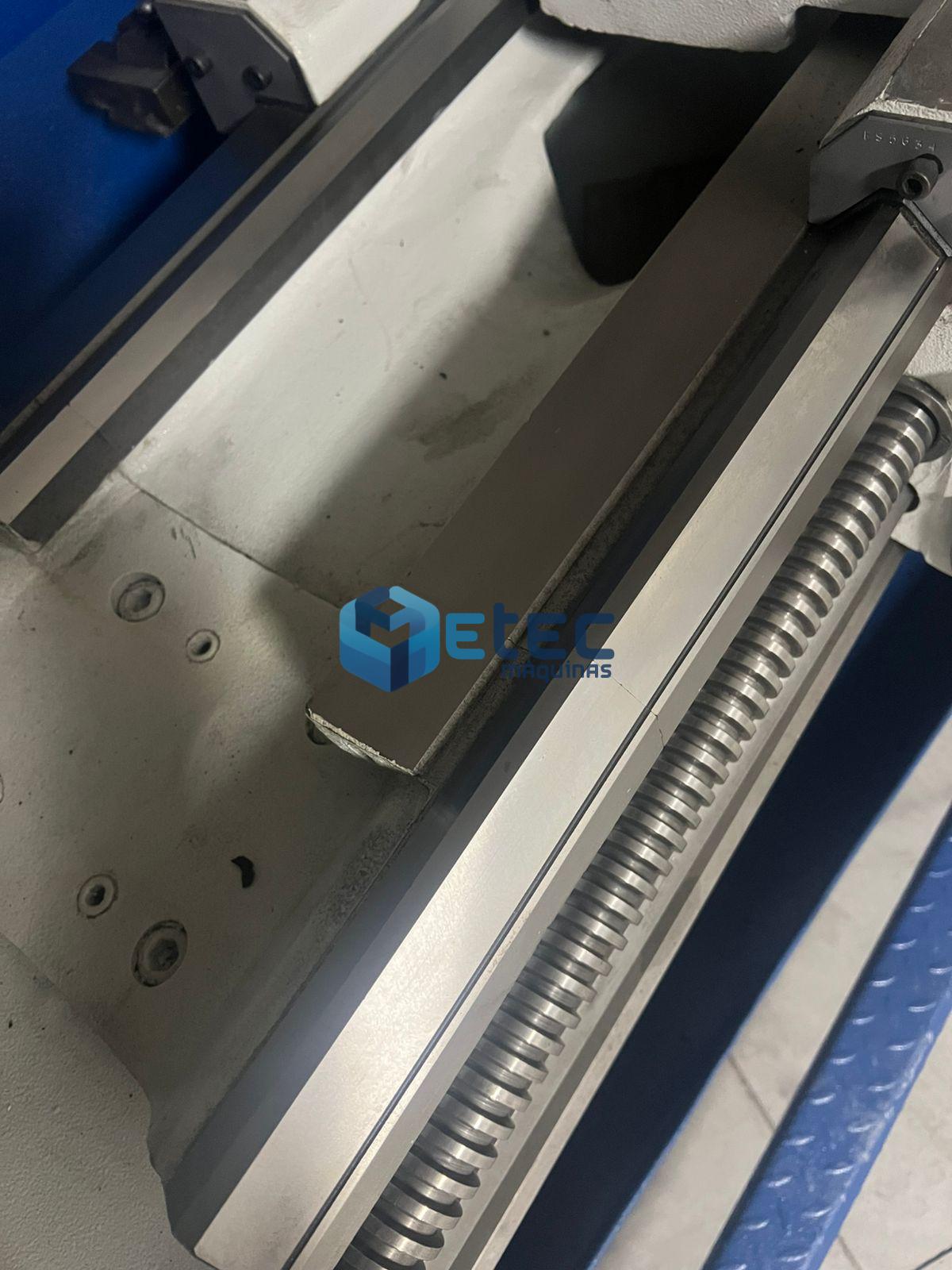 Torno Mecânico Clever 2680