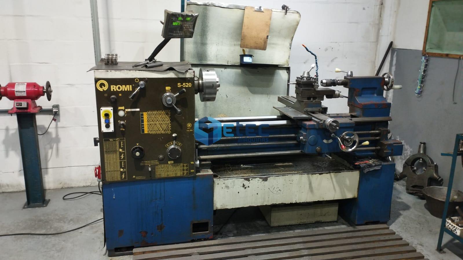 Torno Romi S-520