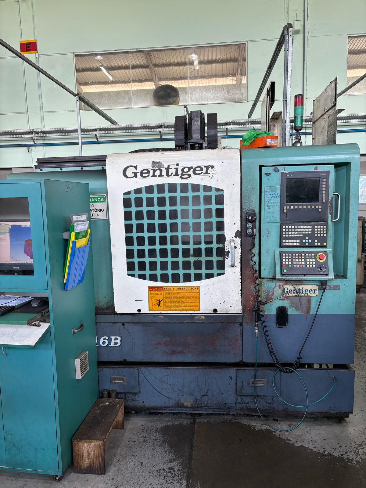 Centro de Usinagem Gentiger GT-66V