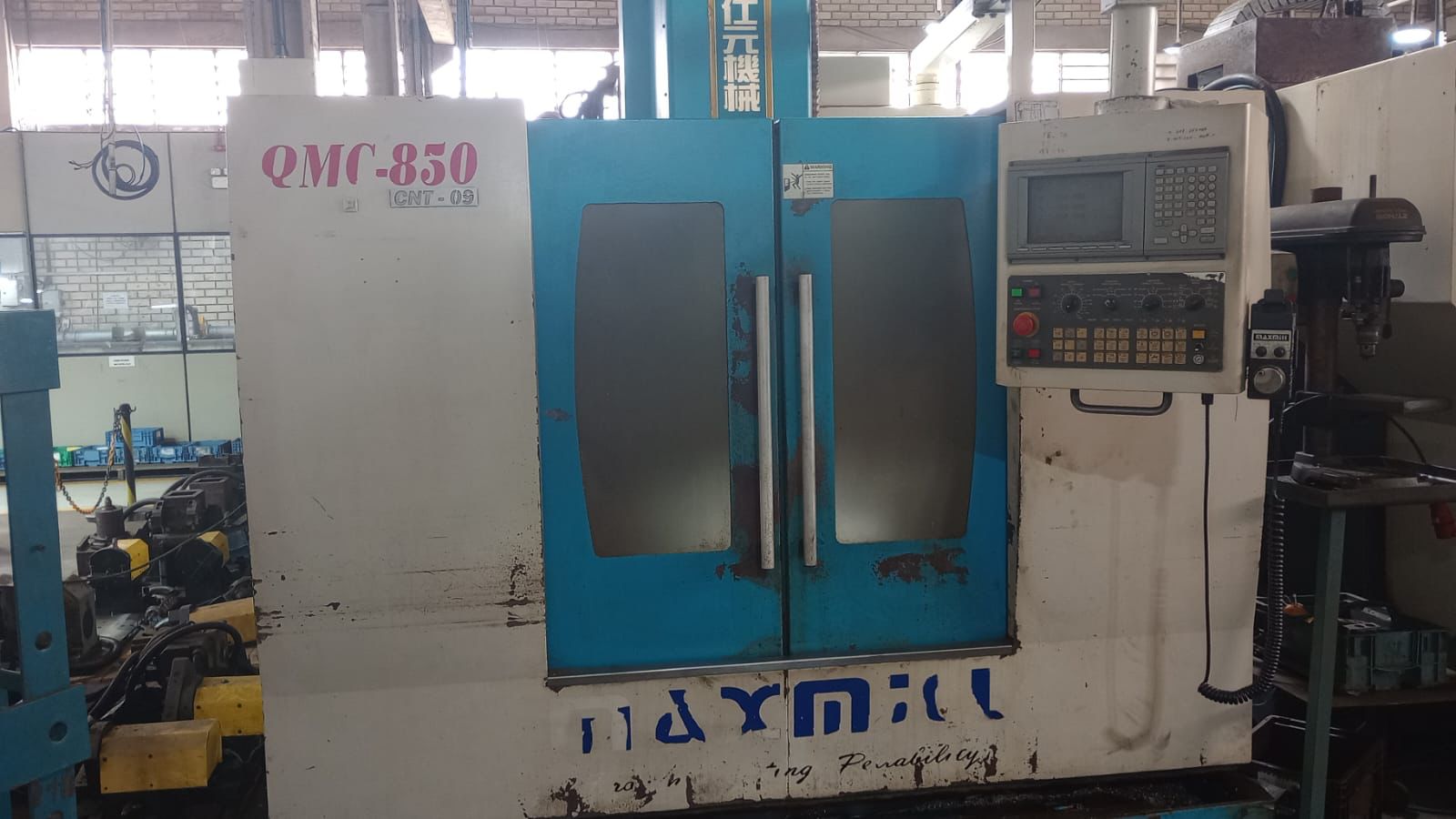 Centro de Usinagem Maxmill QMC-850
