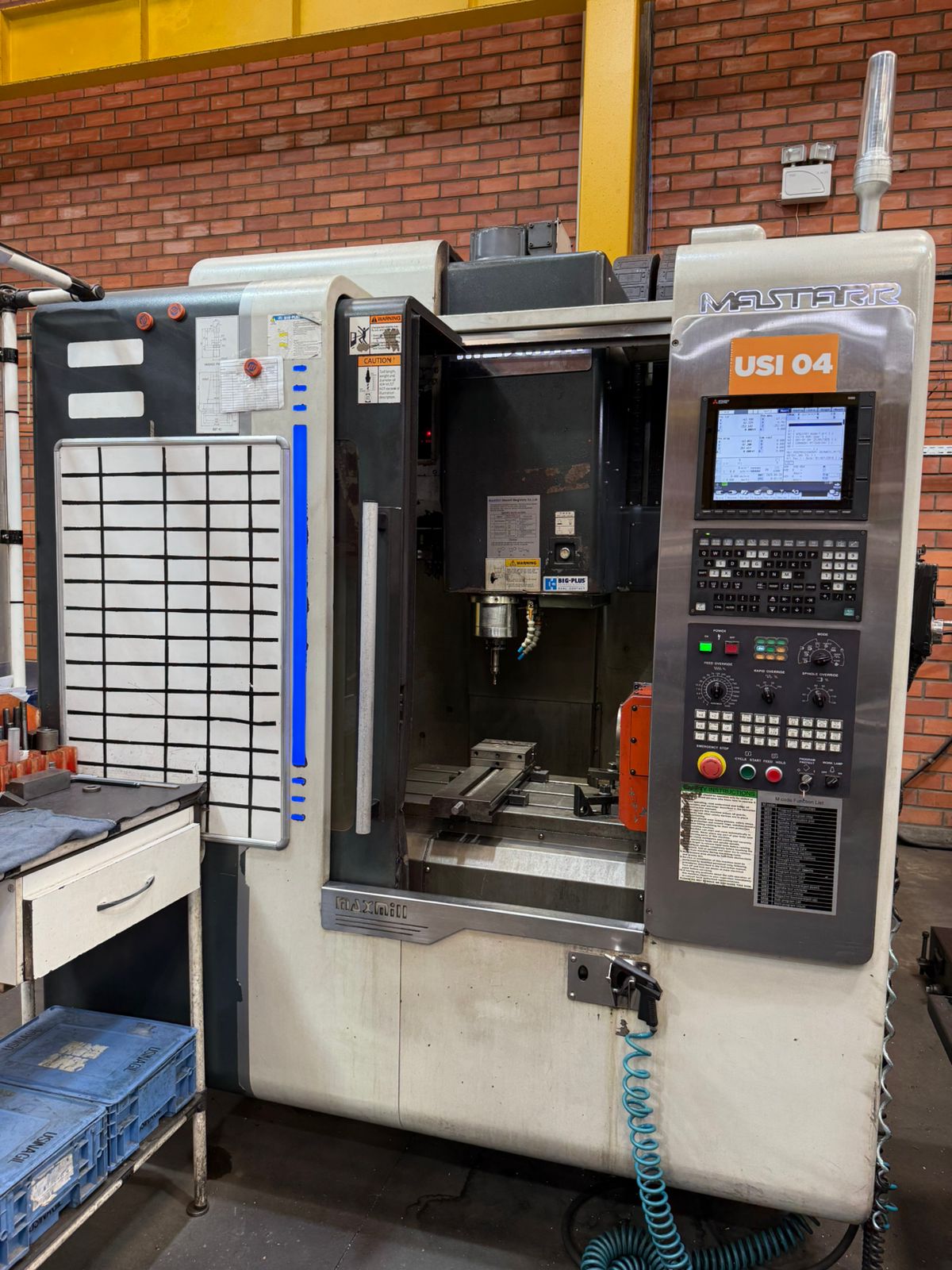 Centro de Usinagem Maxmill QMC600 + 4° Eixo