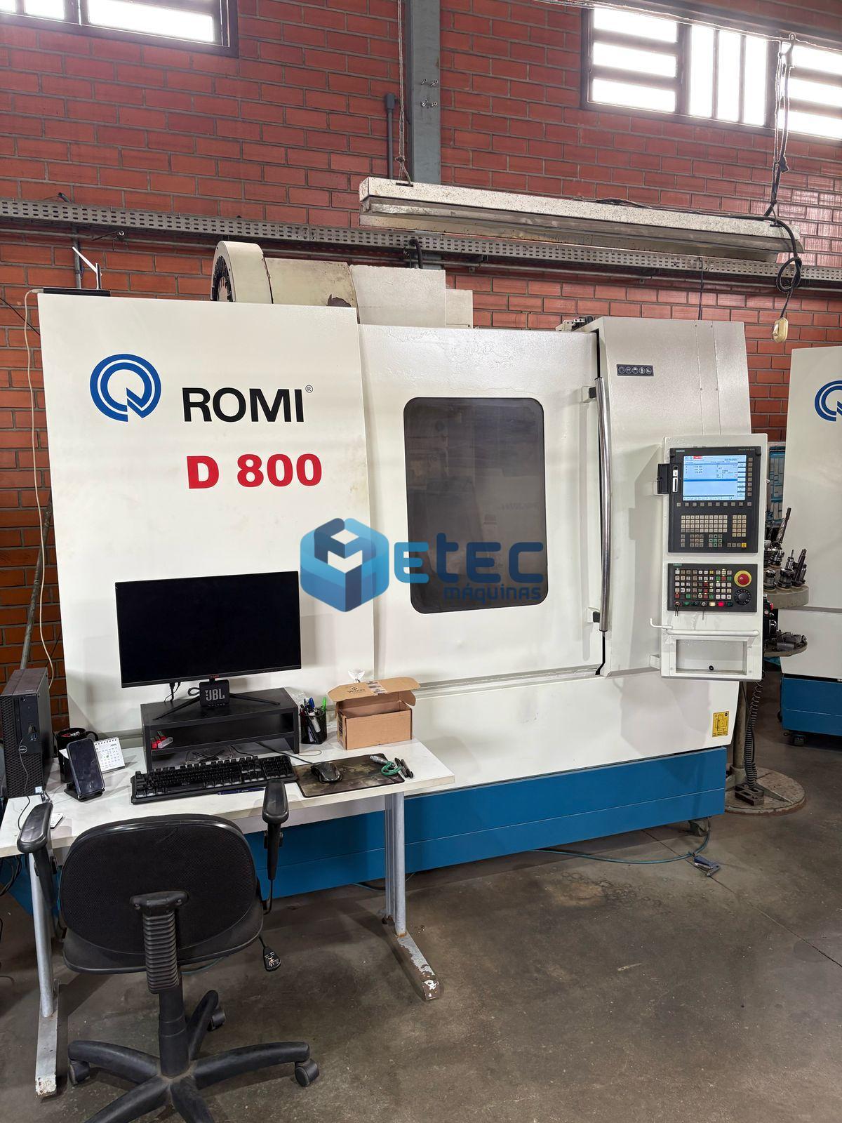 Centro de Usinagem Romi D800