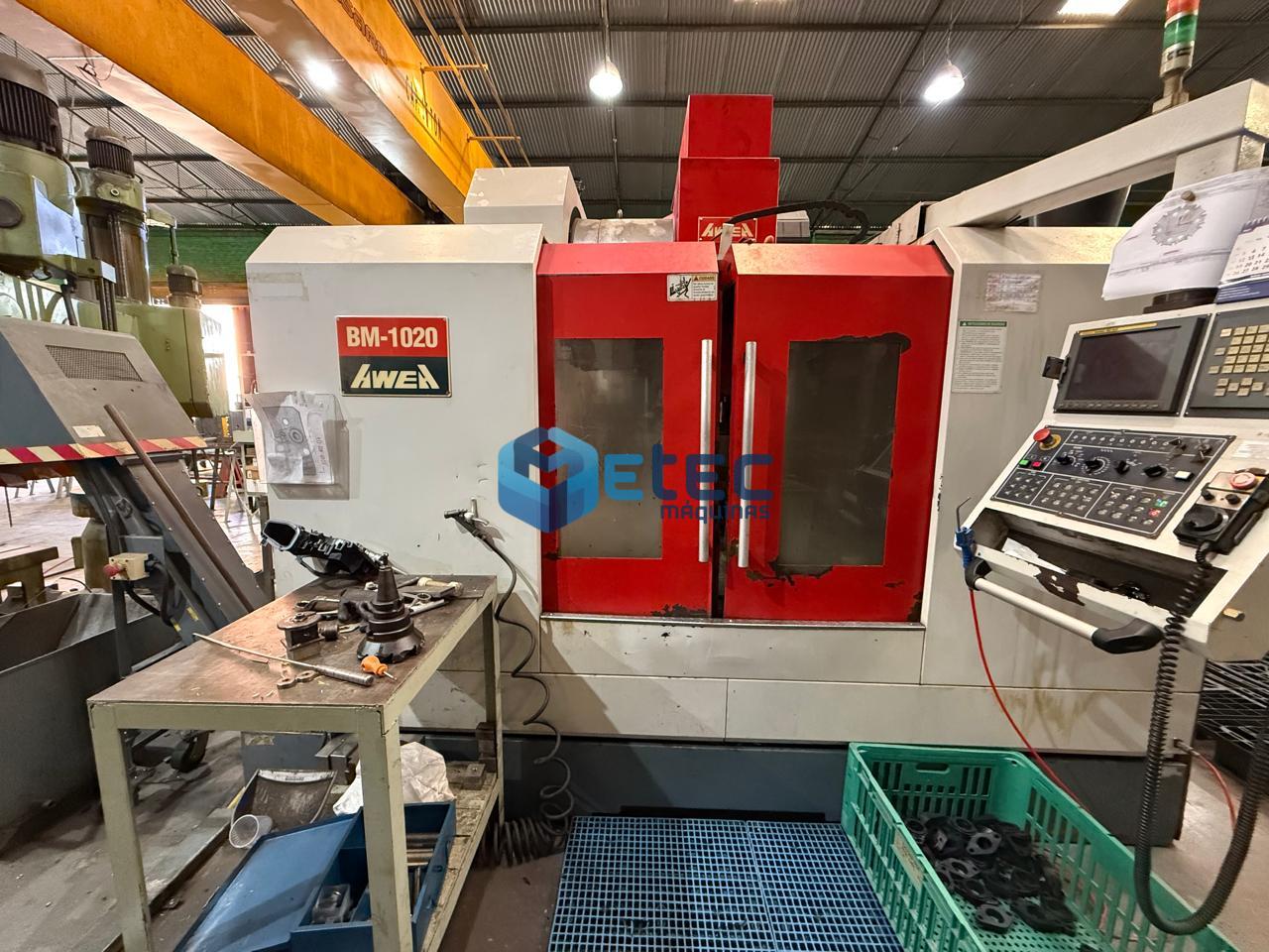 Centro de Usinagem AWEA BM1020
