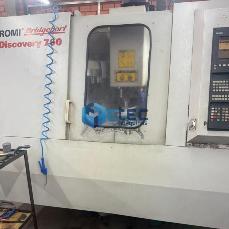 Centro de Usinagem Romi Discovery 760
