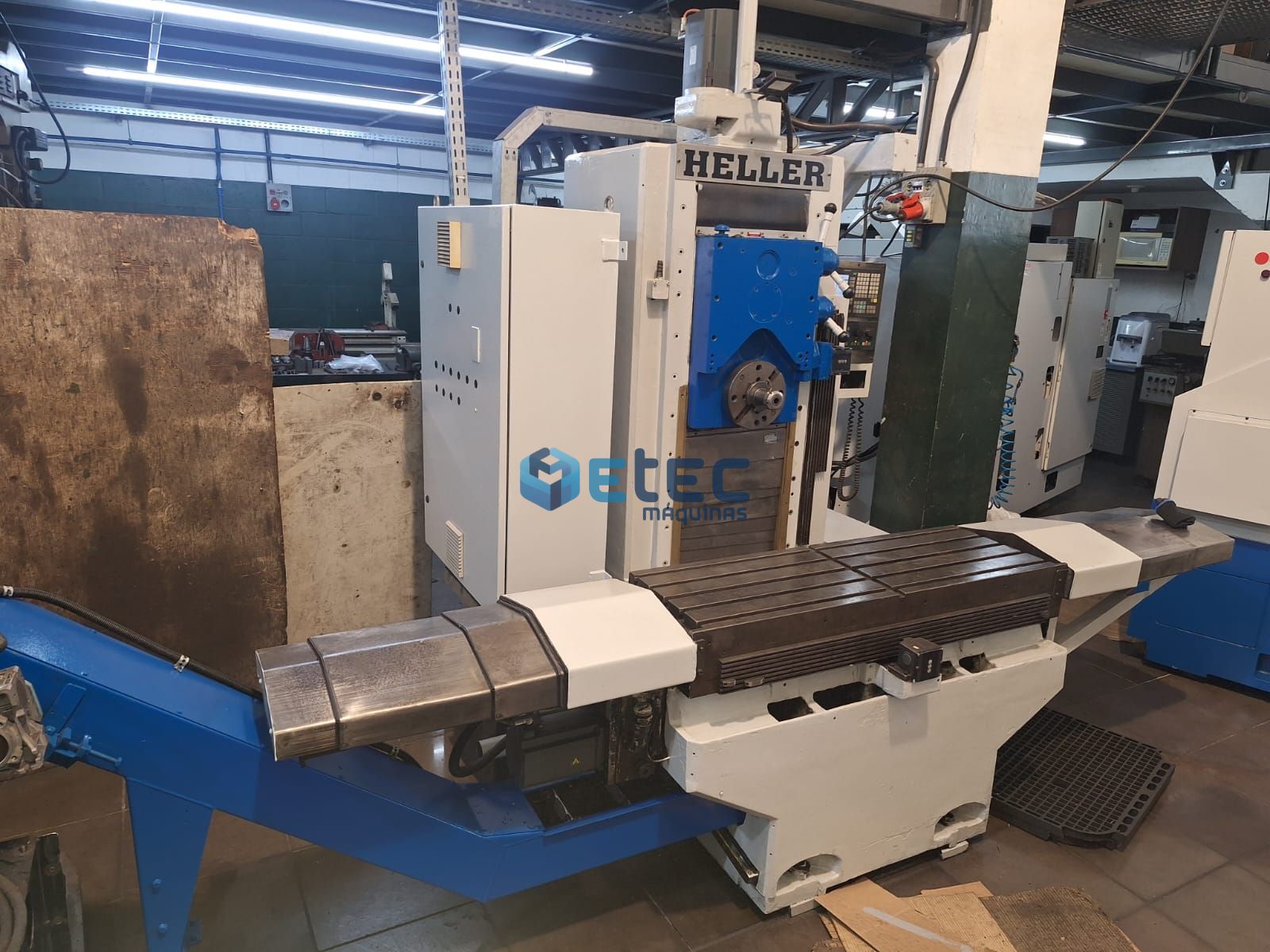 Fresadora CNC Heller PFV 10-1000
