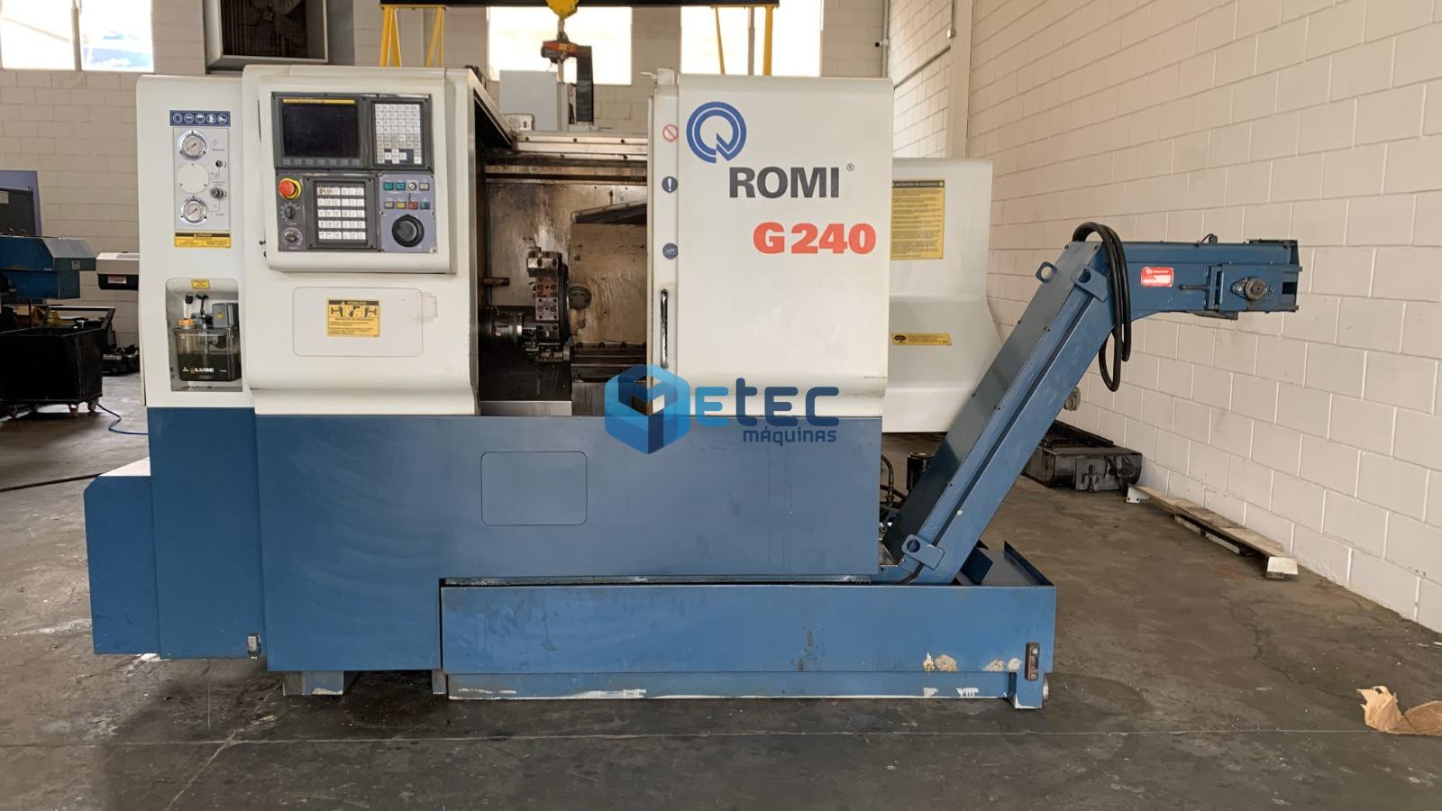 Torno CNC Romi G240