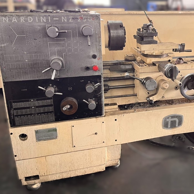 Torno Convencional Nardini NZ250